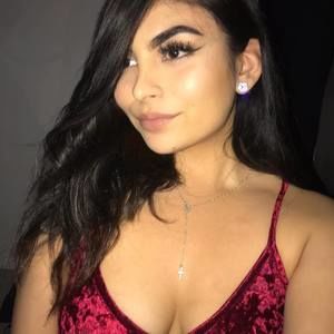 Meet your Posher, Lynnette